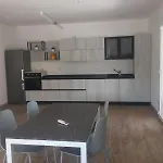Mi Mi Il Mare A Pochi Passi